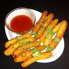 A picture of Sooji fingers.