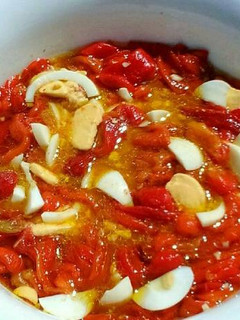 Una foto de Ensalada de pimientos rojos asados