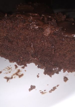 Una foto de Torta húmeda de chocolate🍫💕❣️