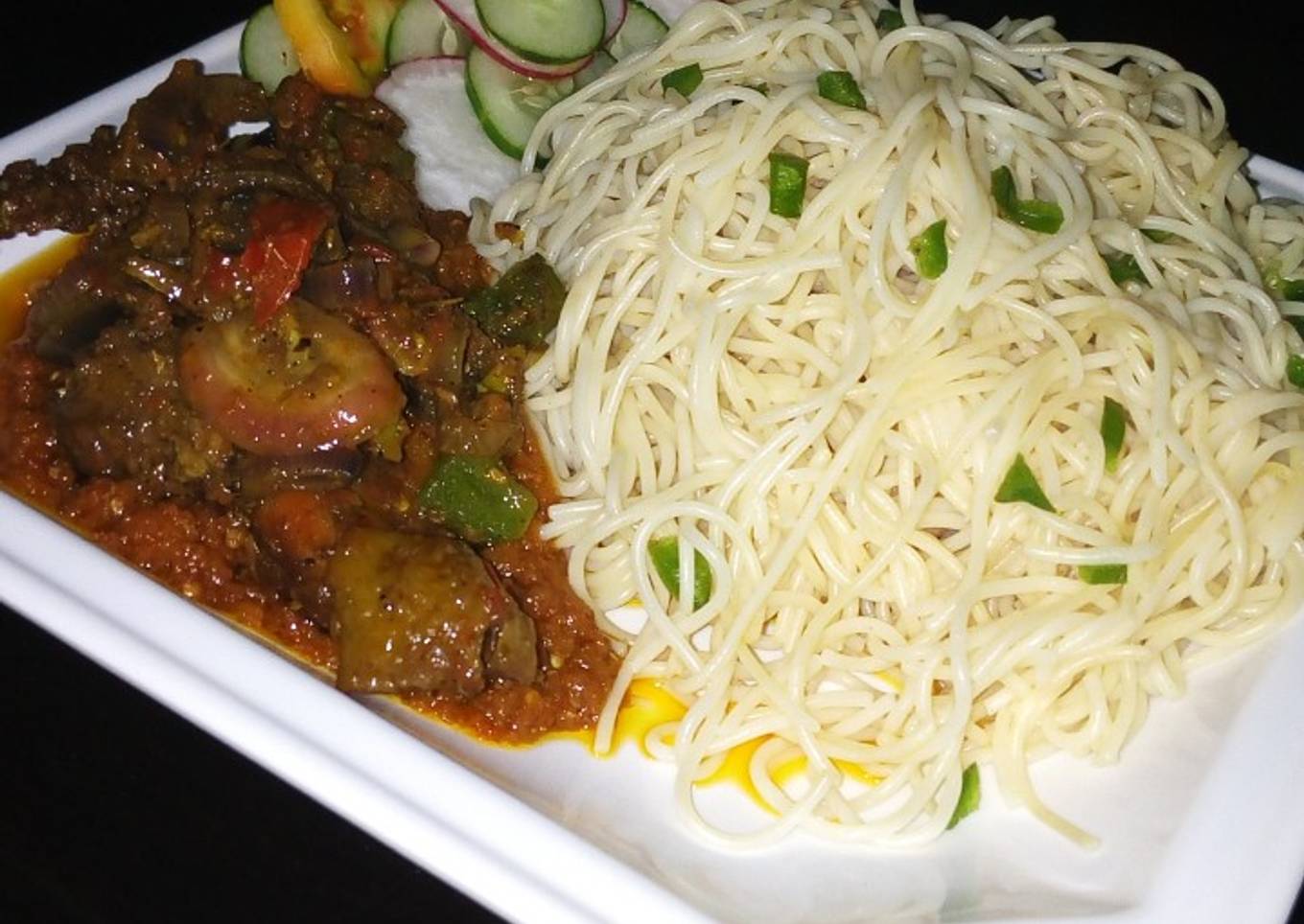Spaghetti and chicken casserole