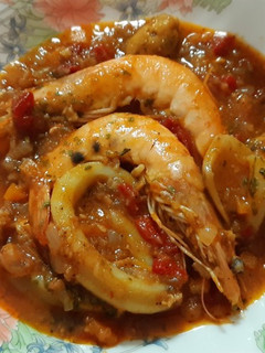 Una foto de Suquet de mariscos