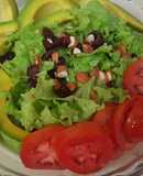 Ensalada fresca con frutos secos