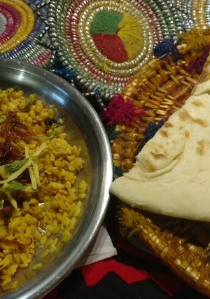 A picture of DHABA style mash daal.