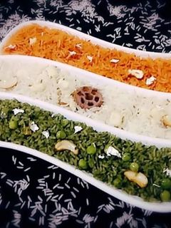 तिरंगा पुलाव रेसिपी मुख्य फोटो