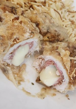 صورة لوصفة كوردن بلو cordon bleu بدون قلي