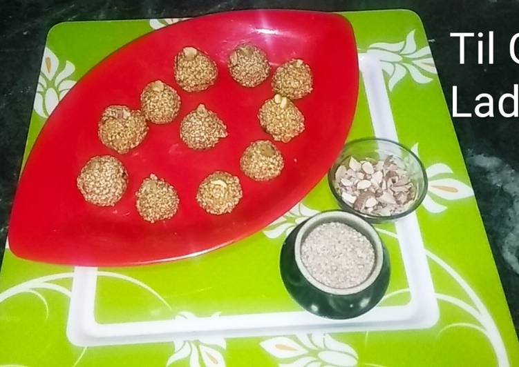 Simple Way to Make Homemade Til Gud Ladoo