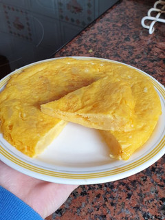 Una foto de Tortilla de patatas al microondas