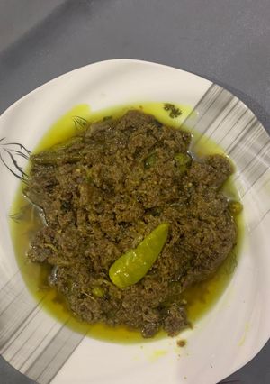 A picture of Bhuna matar qeema.