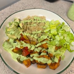 A picture of 🥗🍠 Grain-Free Quinoa Bowl 🥗🍠.