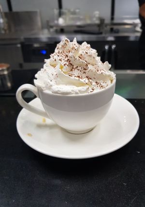 Hình của món Cappucino Vienese.