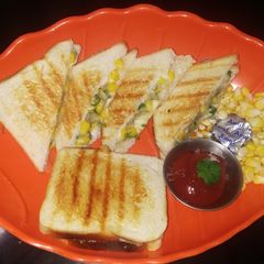 A picture of चीज ग्रील सँडविच (cheese grill sandwich recipe in marathi).