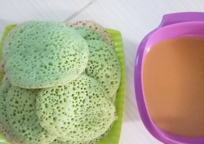 Resep: Serabi kuah santan Gula merah.. praktis Yang Enak