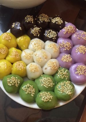 Hình của món Bánh trôi ngũ sắc.