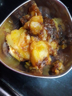 બટેટા મેથી નું શાક(batata methi shaak recipe in Gujarati) રેસીપી મુખ્ય ફોટો