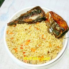 A picture of Simple coconut rice 🤤🤤.