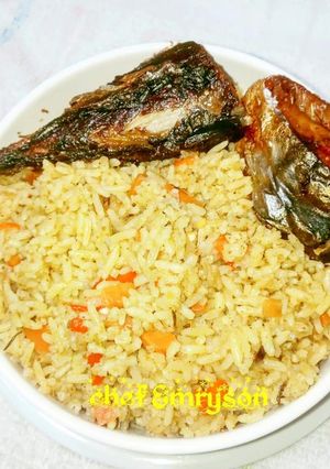 A picture of Simple coconut rice 🤤🤤.