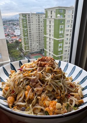Foto resep Tumis Kecambah dengan Telur Orak-Arik