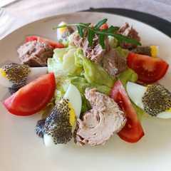 Салат🥗з айсбергом і тунцем-レシピのメイン写真