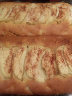 Una foto de Plum Cake con manzanas en Amasadora ZERO-GLU de Imetc
