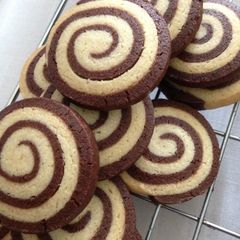 A picture of Pinwheel cookies.