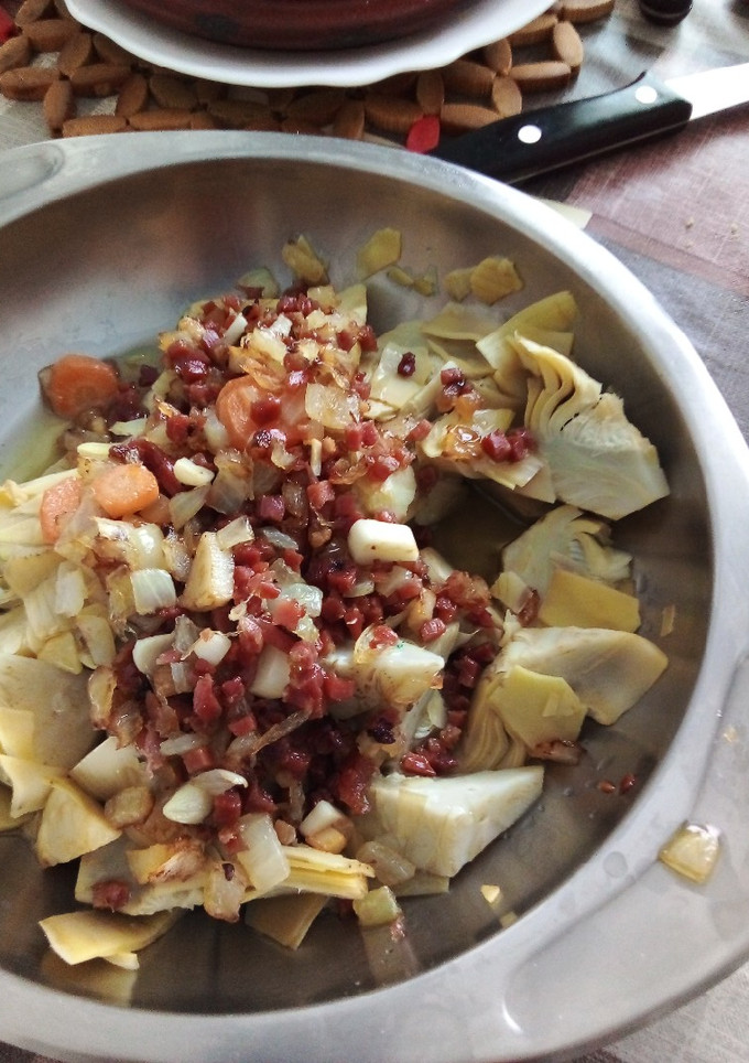 Una foto de Alcachofas con jamón