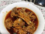A picture of onion tomato paste