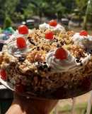 Black forest cake stuff California crunchy walnuts cake