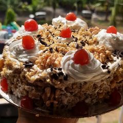 Black forest cake stuff California crunchy walnuts cake A picture of Black forest cake stuff California crunchy walnuts cake.