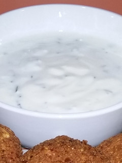 Una foto de Salsa de Yogurt para Falafel