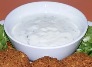 Foto principal de Salsa de Yogurt para Falafel