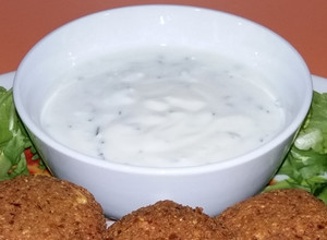 Foto principal de Salsa de Yogurt para Falafel