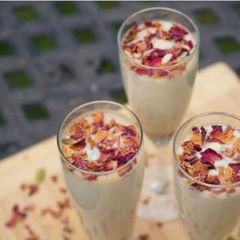 A picture of Sweet lassi.