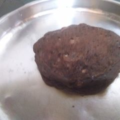 A picture of Chocolate banana pancake.