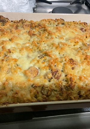 Une photo de Gratin de langues d'oiseaux aux saucisses, champignons et emmental