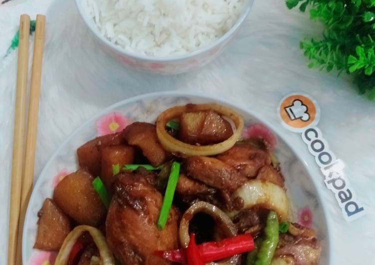 Ayam Pong Teh Nyonya
