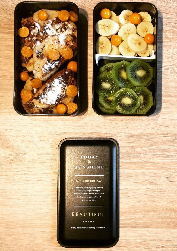 A picture of Soft Toasts with Fruits.