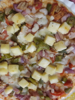 A picture of Paneer Pizza.