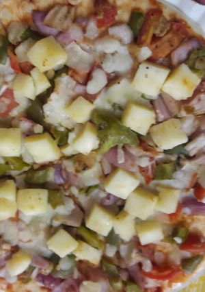 A picture of Paneer Pizza.