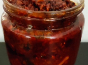 A picture of Mango ginger pickle (Ma inji).
