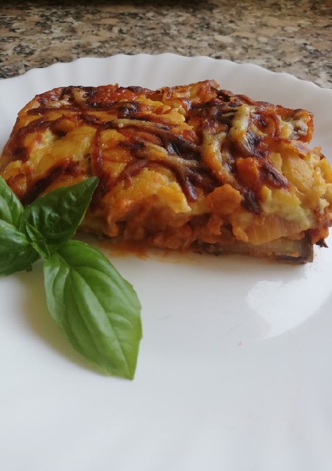 Una foto de Lasagna vegetal de berenjena y soja texturizada