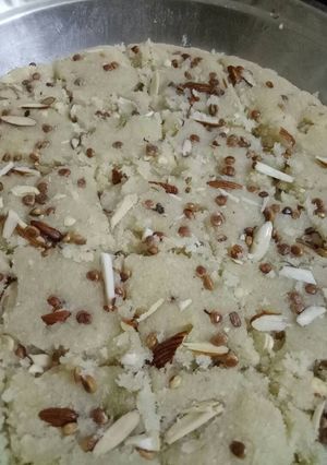 A picture of Coconut burfi.