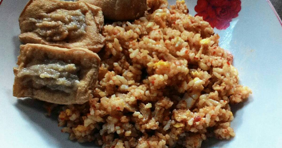 Resep Nasi goreng Simple Puedes endess oleh Dewy Arafah - Cookpad