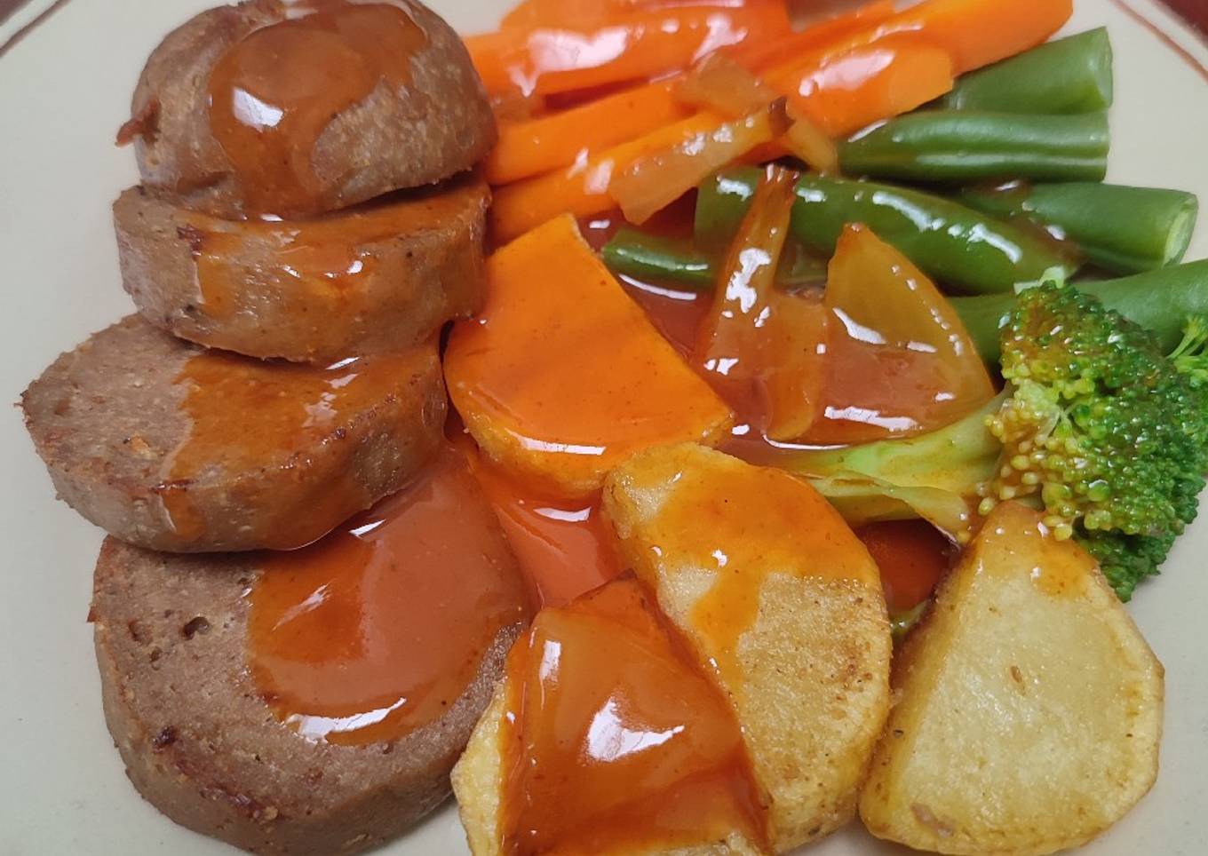 Galantin Ayam Saus Merah