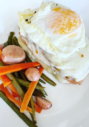 Una foto de Croque madame keto
