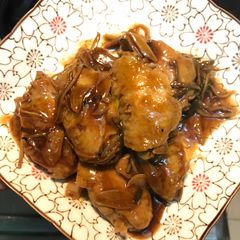 A picture of Chicken wings with oyster sauce.