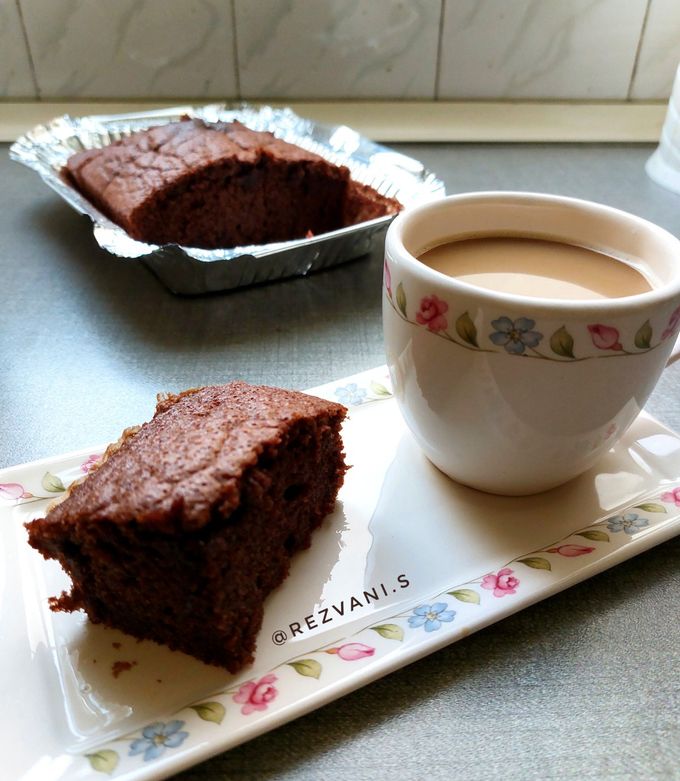 عکسی از دستور کیک شکلاتی آسان
