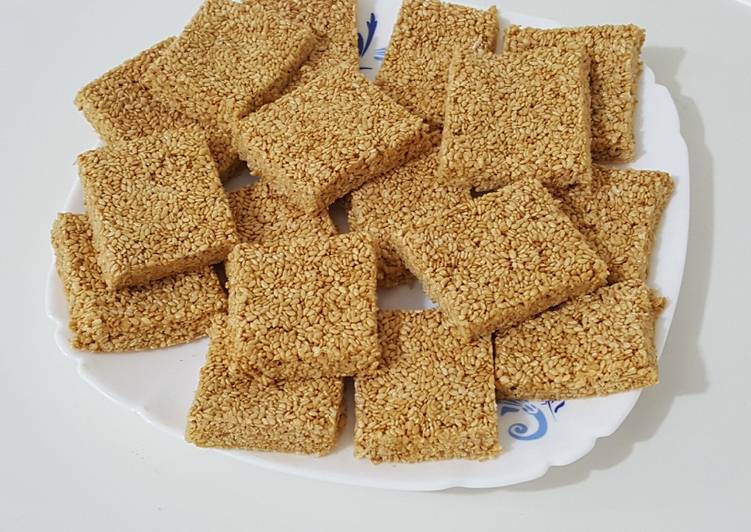 Recipe of Any-night-of-the-week سمسمية (كيتو دايت)