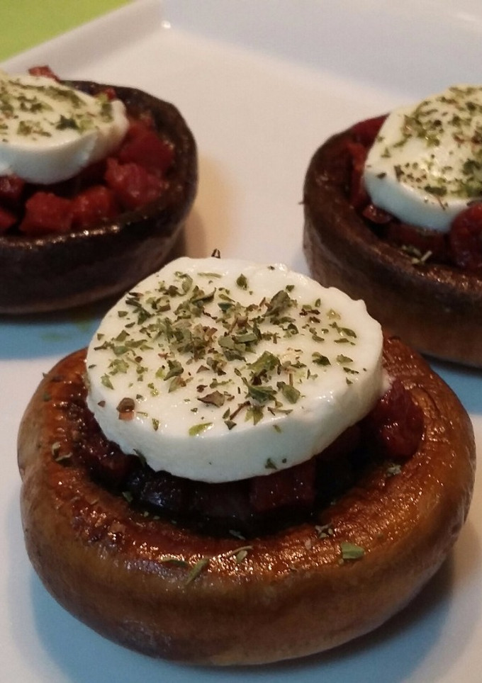 Una foto de Champiñones rellenos