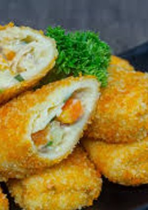 A picture of Indonesian Savory Snack Risoles Ayam.