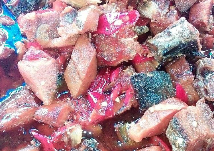 Bagaimana Menyiapkan Asam manis ikan asin tenggiri Khas Wr.Al Kautsar yang Bikin Ngiler